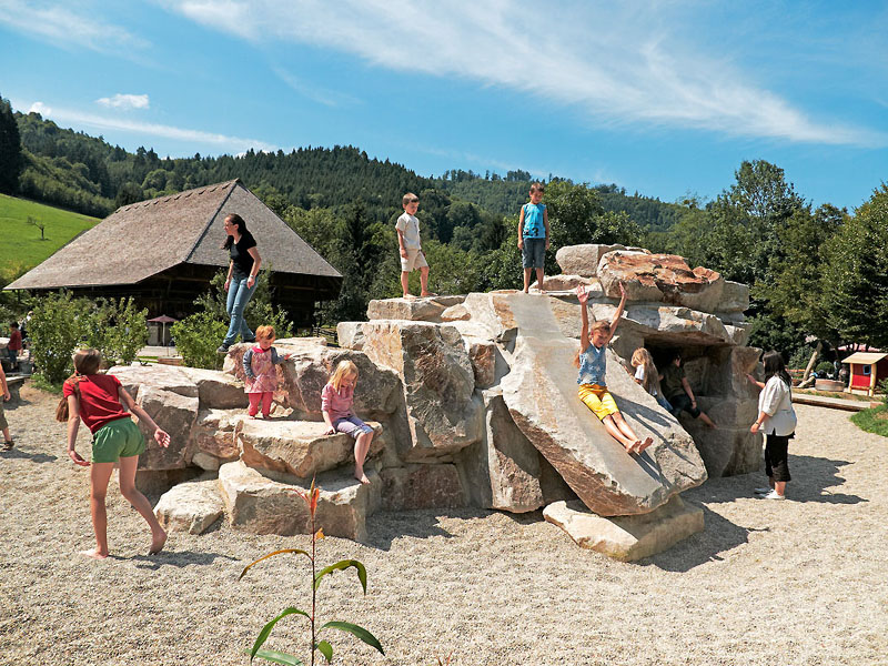 Adventure play area in the Black Forest Open Air Museum Vogtsbauernhof; Photo: Karl Schlessmann