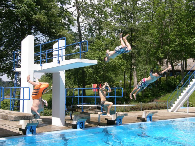 Jump artists