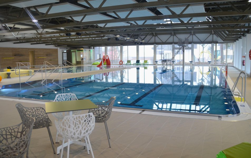 Eintritt Hallenbad frei!