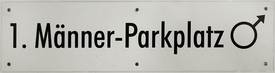 Beschilderung Männer-Parkplatz an der Triberger Parkgarage